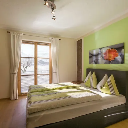 Ferienwohnung Kramer شقة *